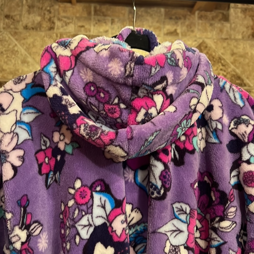 Vera Bradley Robe - Picture 4 of 5